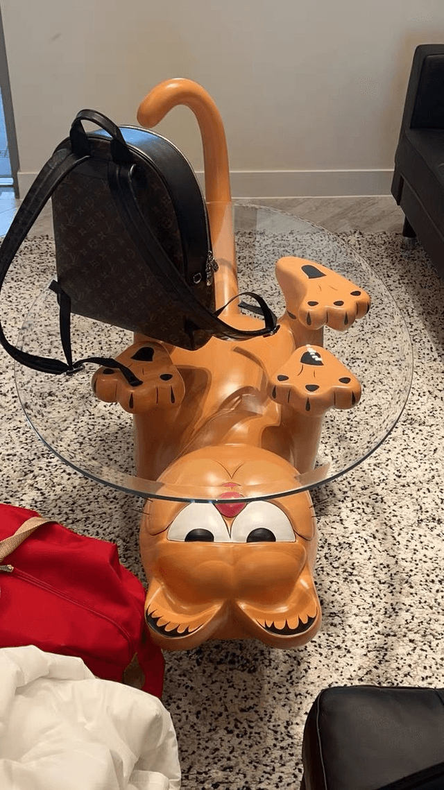 Garfield Furniture Table Home Decor